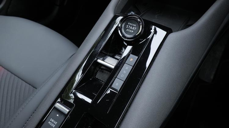ALFA ROMEO JUNIOR ELECTRIC HATCHBACK 115kW Elettrica Ti 54kWh 5dr Auto
